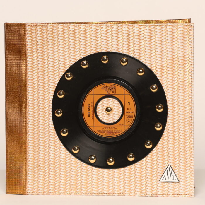 Lefter VINYL MENU